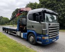 2003 Scania 114 340 6x2 Cheese Wedge Flatbed with Fassi Crane